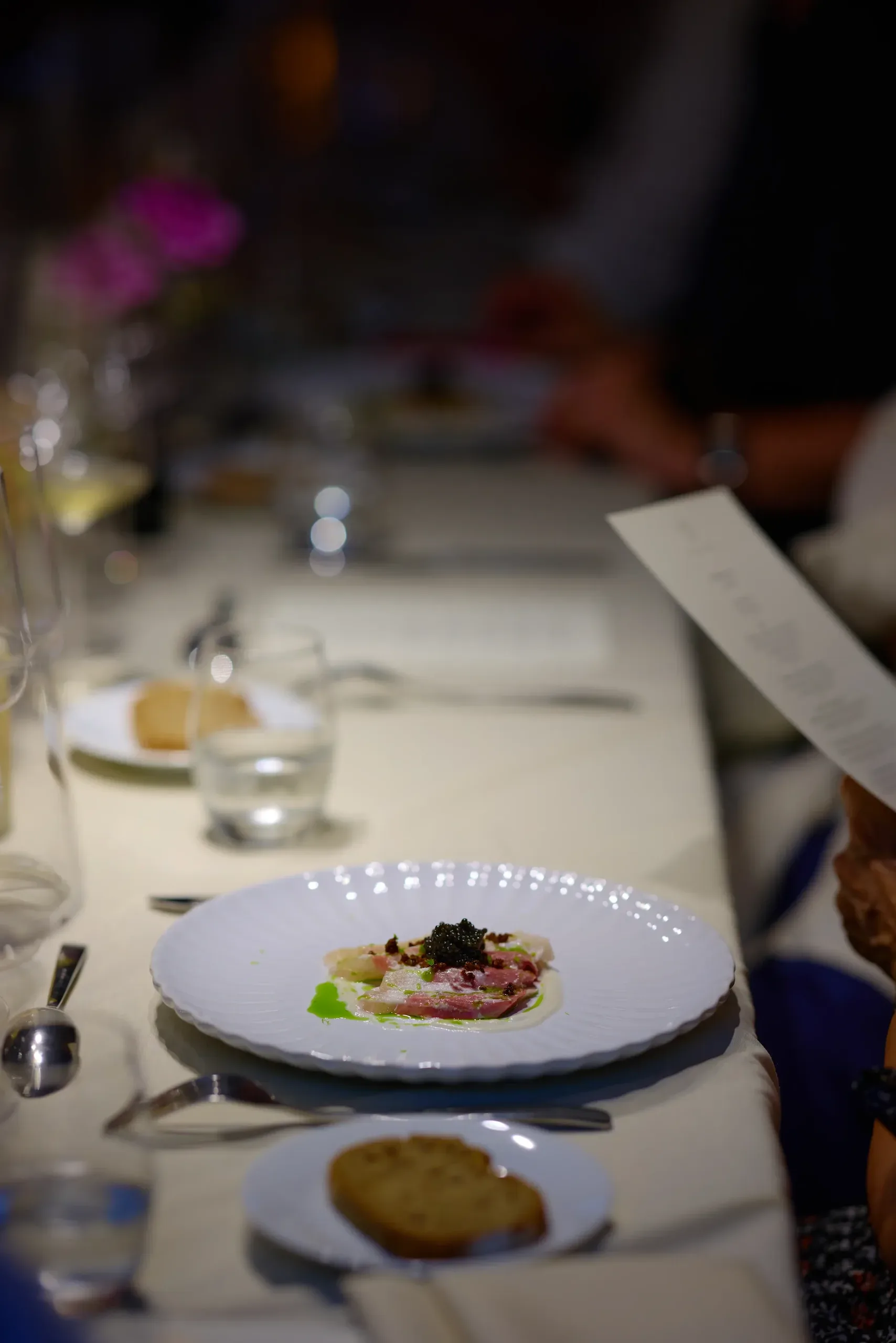 Art de la table et vaisselle raffinée - Jean de Malet