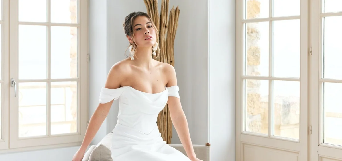 Wedding gown: JOY