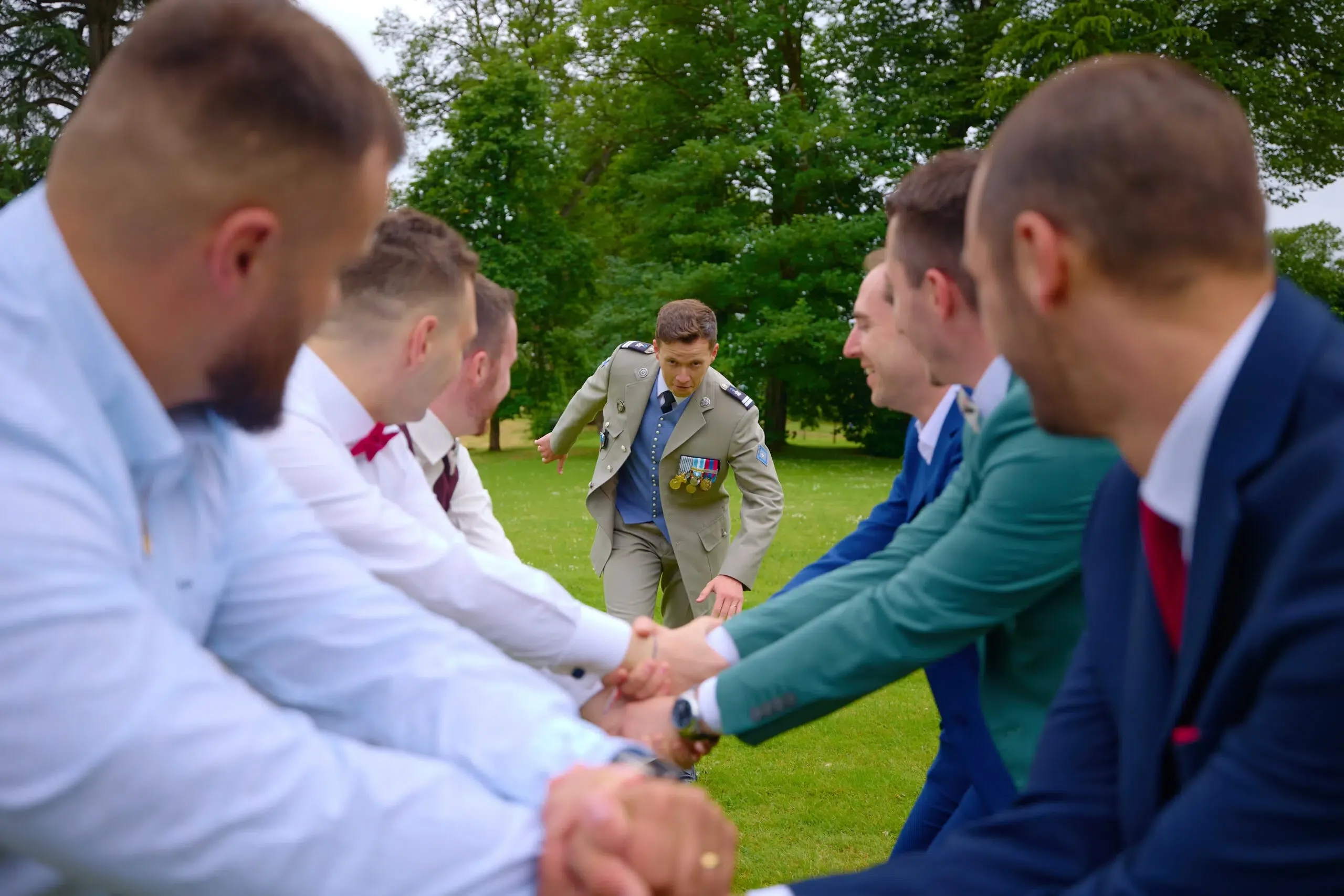 Cutting the wedding cake
