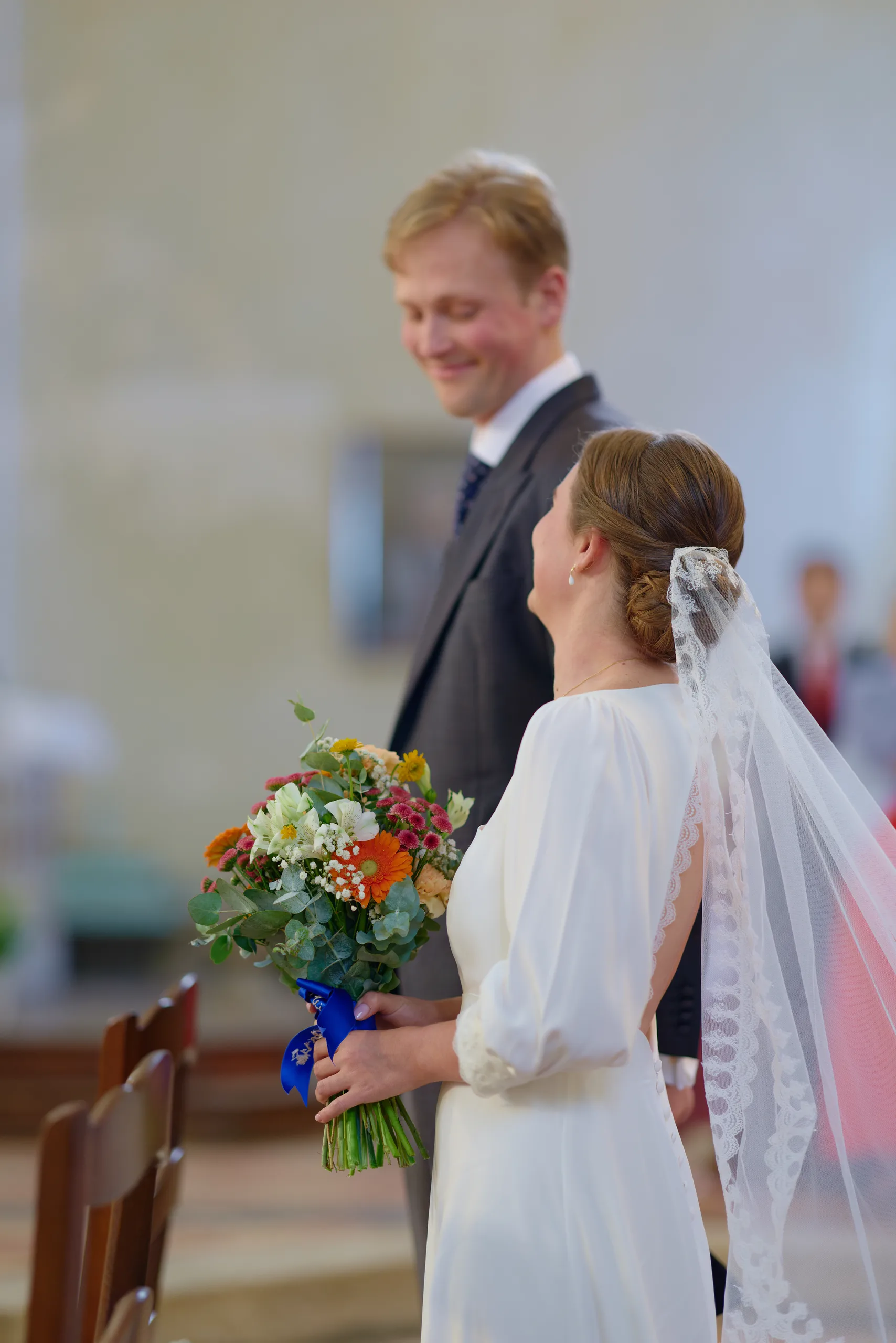Jade and Luc’s ceremony at Saint-Georges church in Mussidan