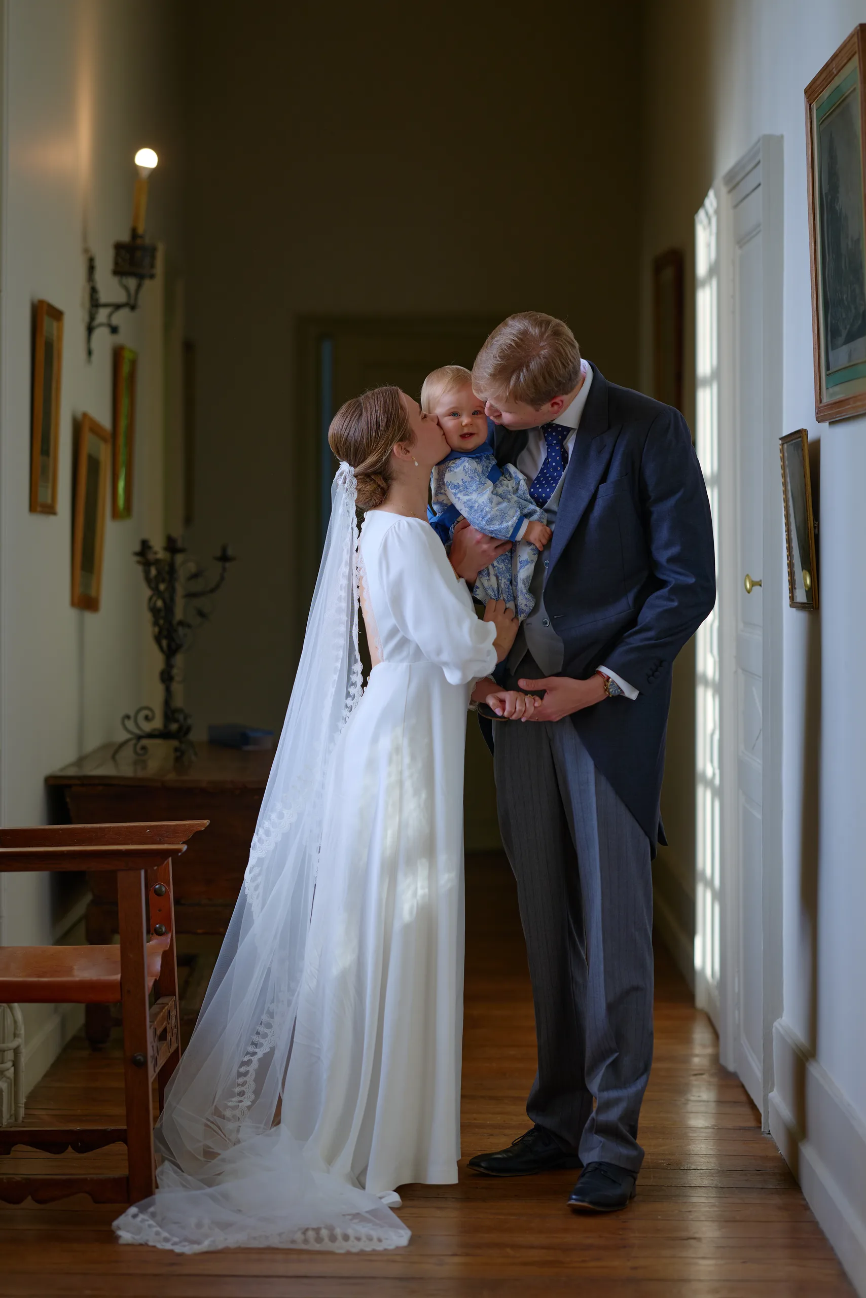 Jade and Luc’s couple portraits at Château de la Blérétie