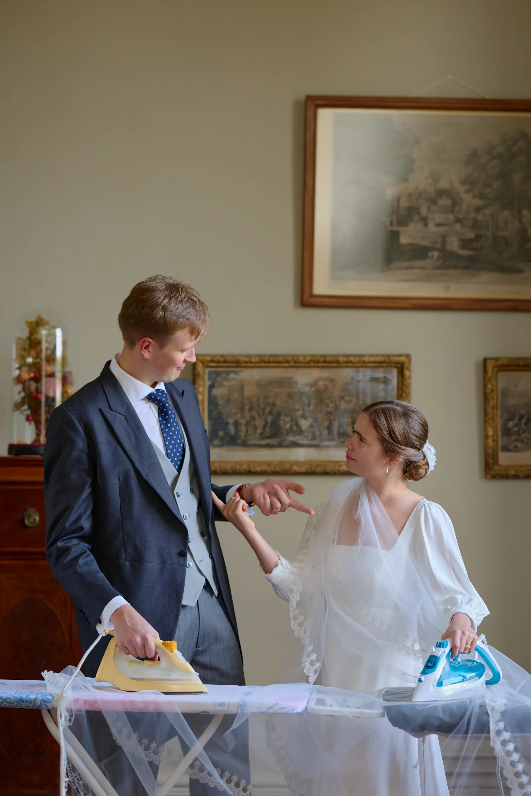 Jade and Luc’s couple portraits at Château de la Blérétie