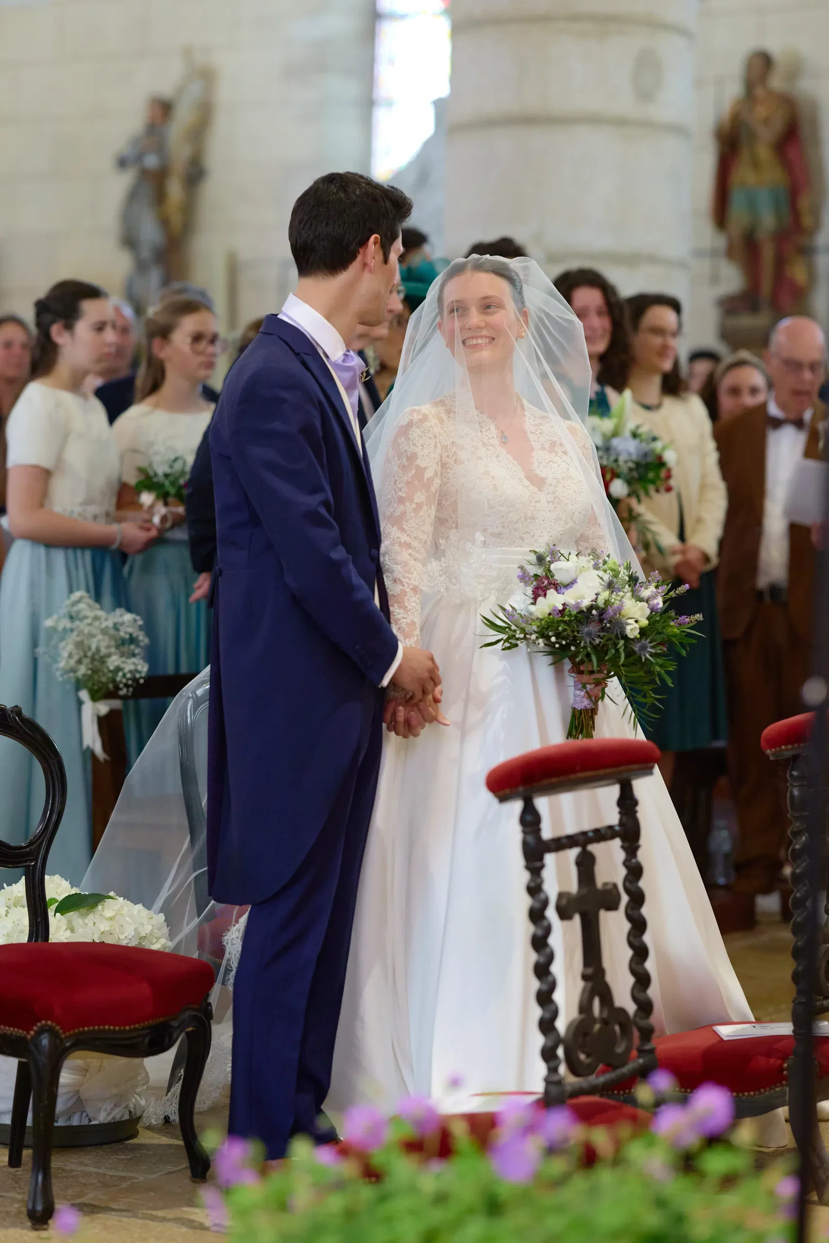 Exchanging the rings at Château de Savigny