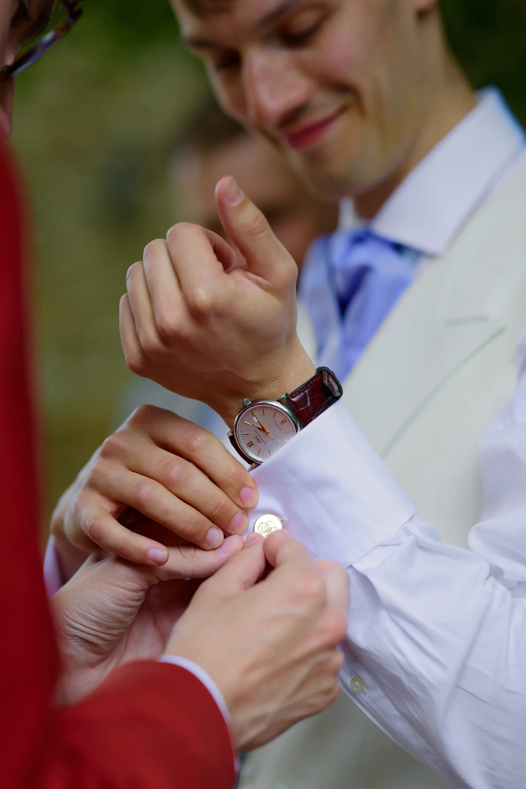 The bride getting ready at Château de Savigny