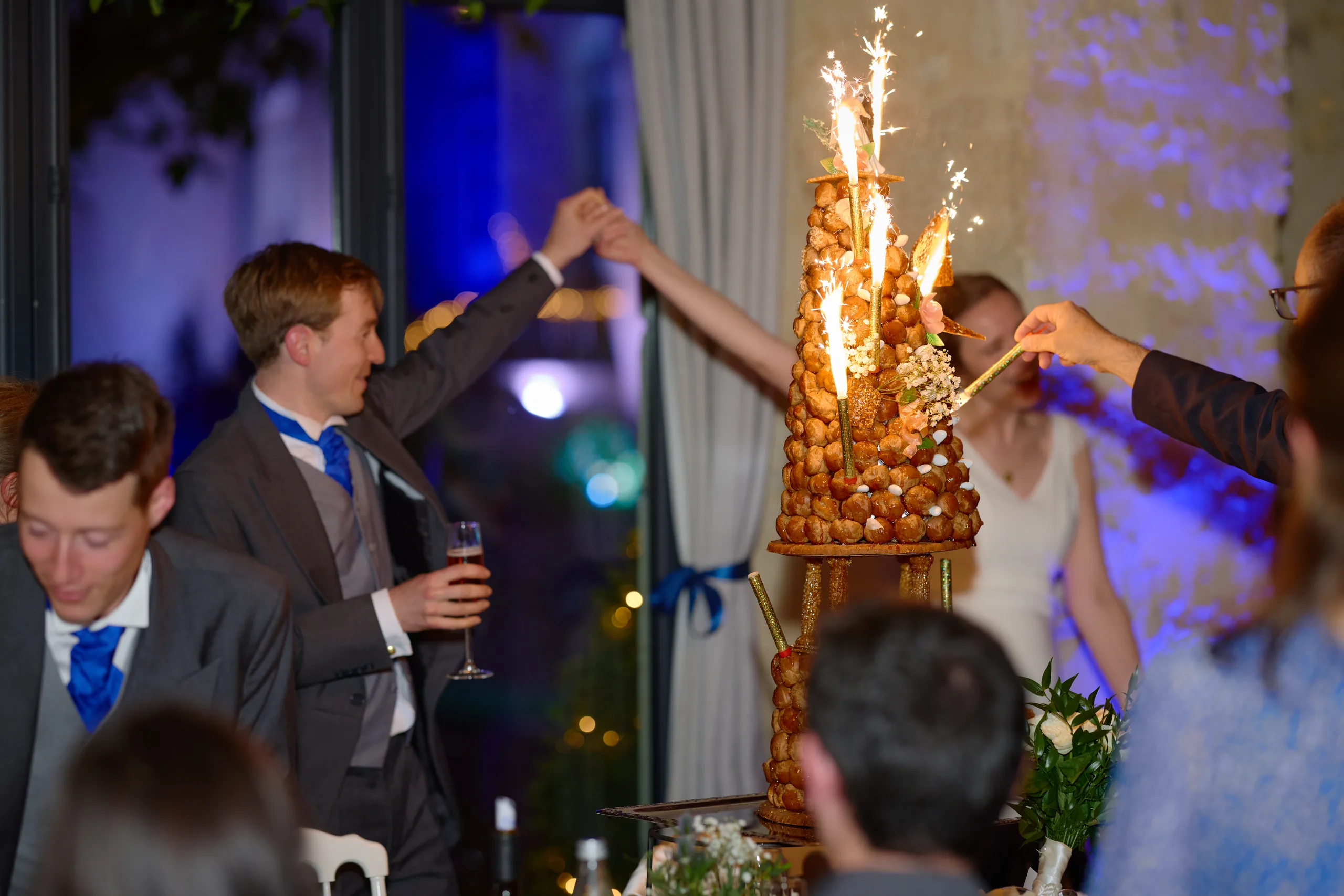 The last moments of the party