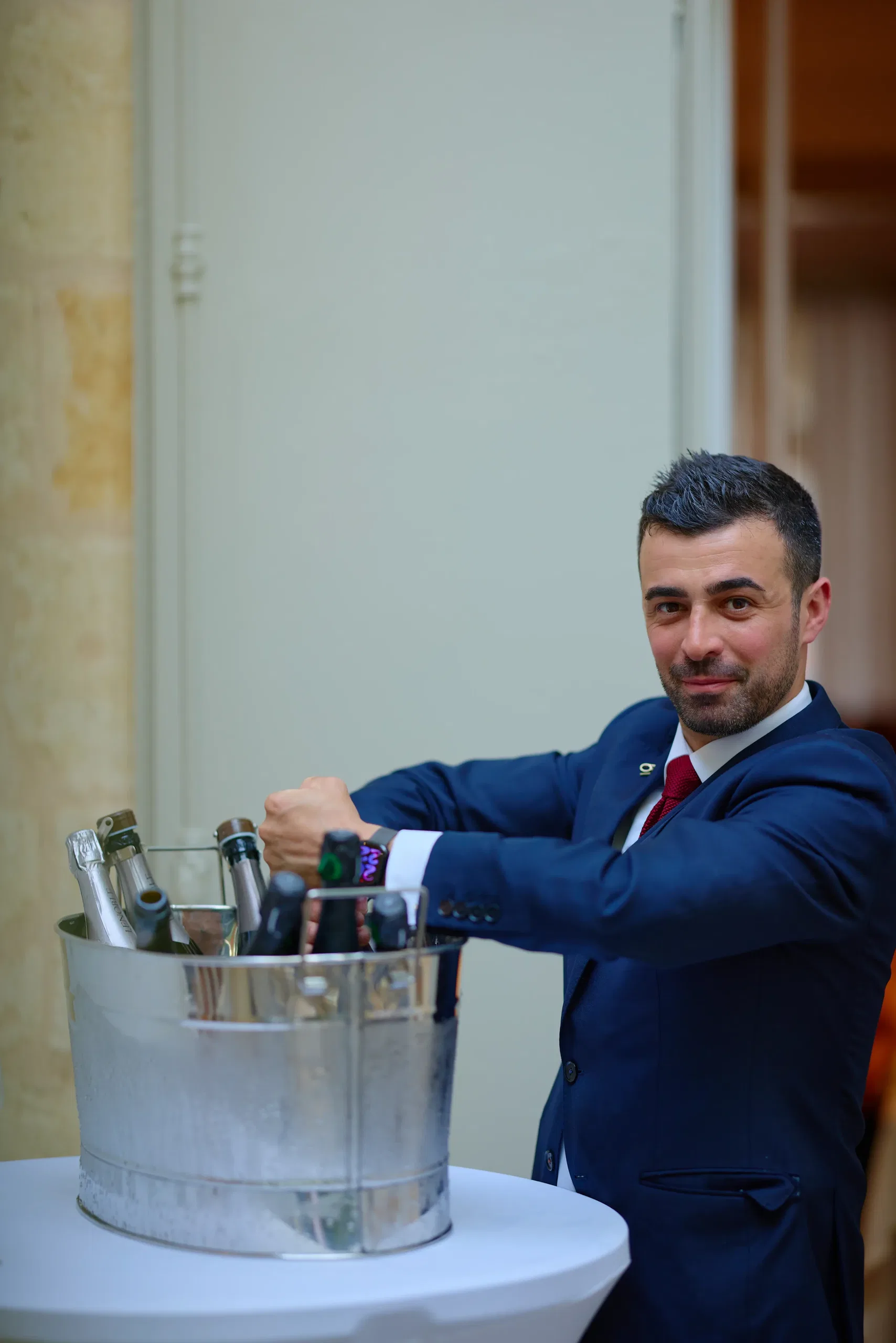Soirée gastronomique raffinée - dégustation champagne et caviar