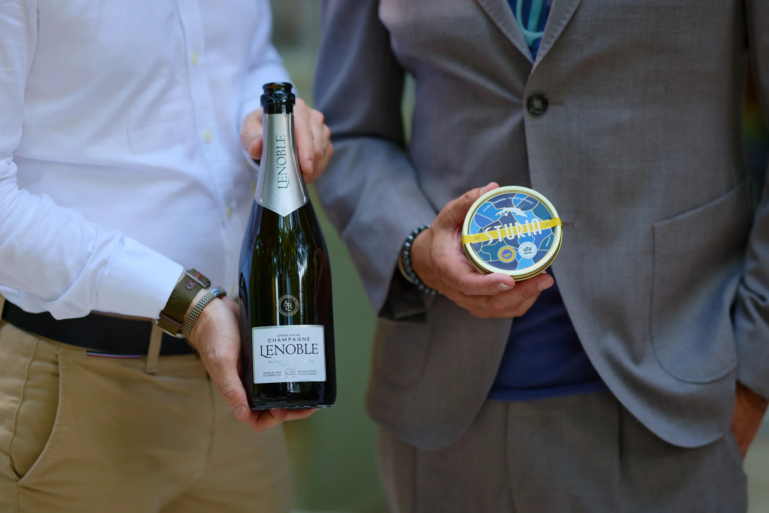 Soirée gastronomique raffinée - dégustation champagne et caviar