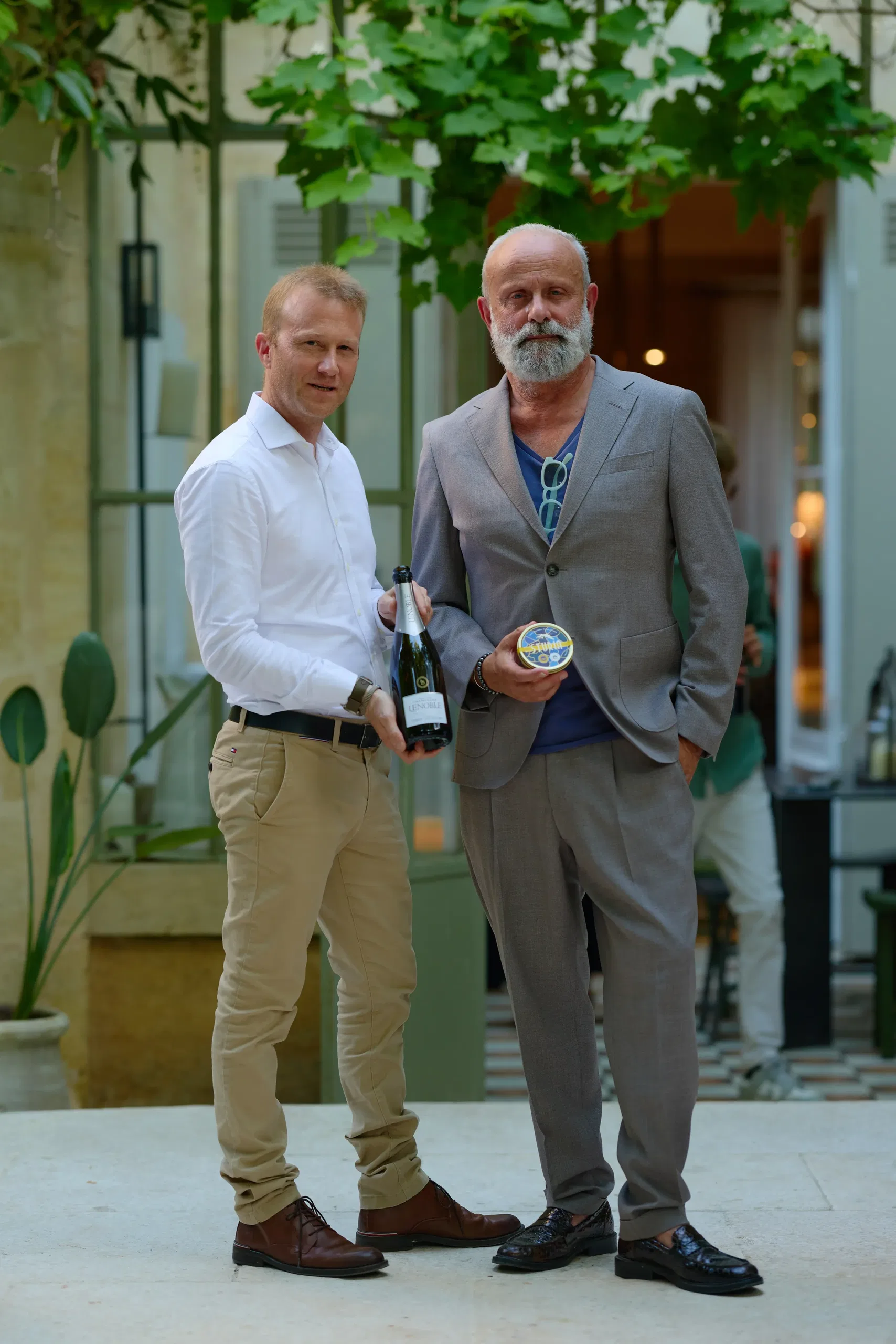 Soirée gastronomique raffinée - dégustation champagne et caviar
