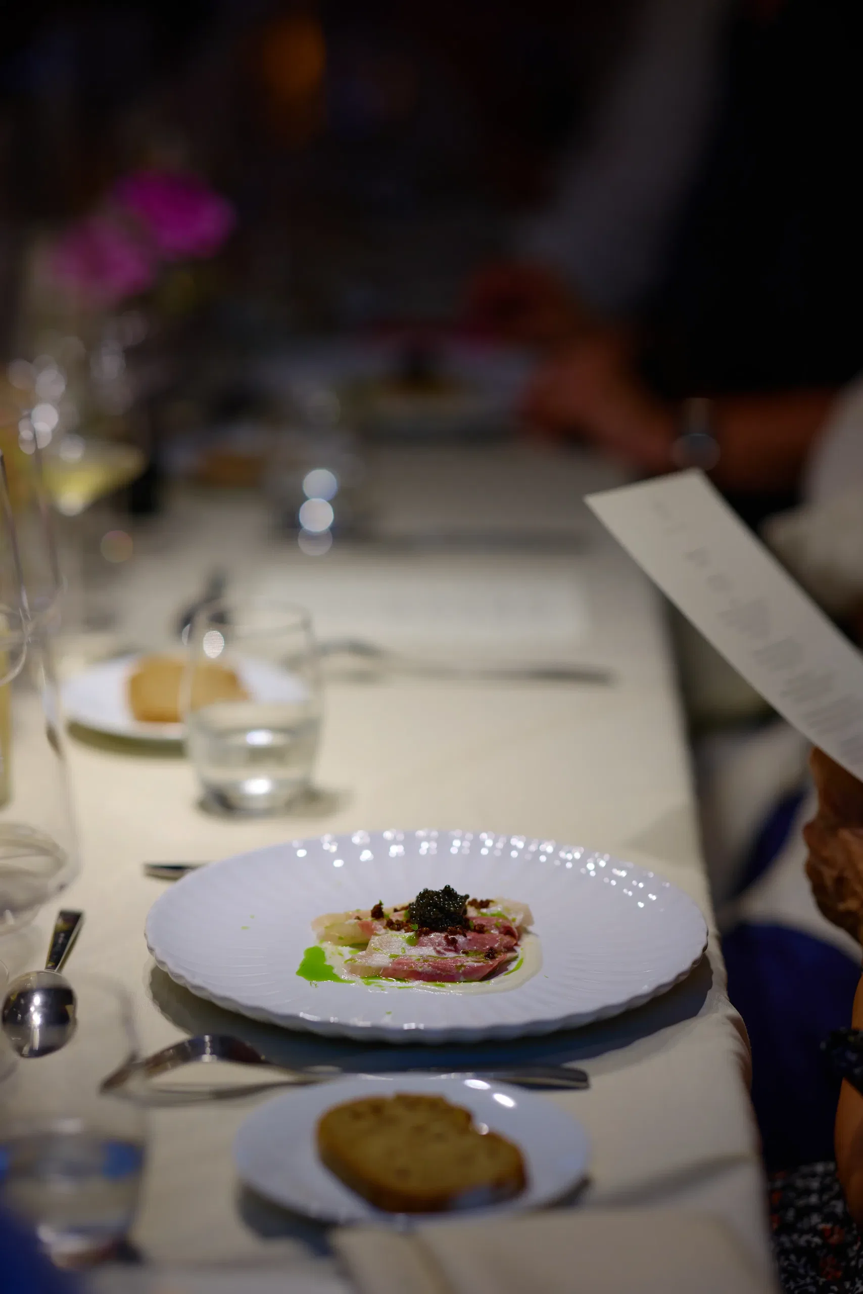 Soirée gastronomique raffinée - dégustation champagne et caviar